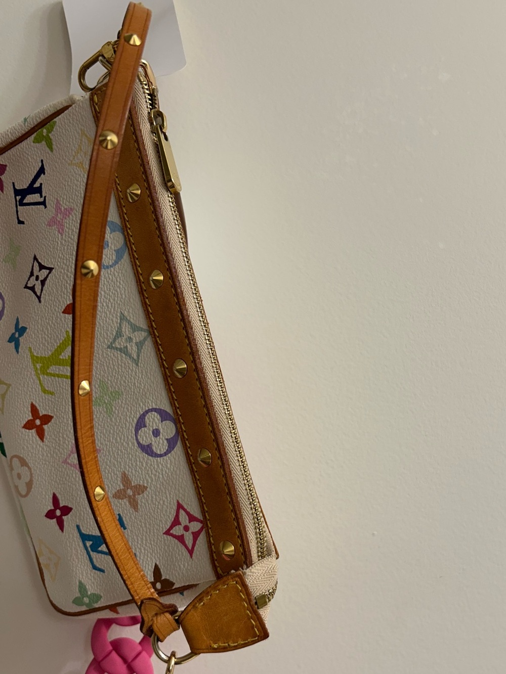Louis Vuitton White Luxury Takashi Murakami Pochette - Picture 11 of 13